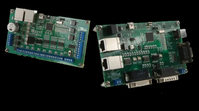 Green Bgrnd_Circuit Bds _cutout-landscape